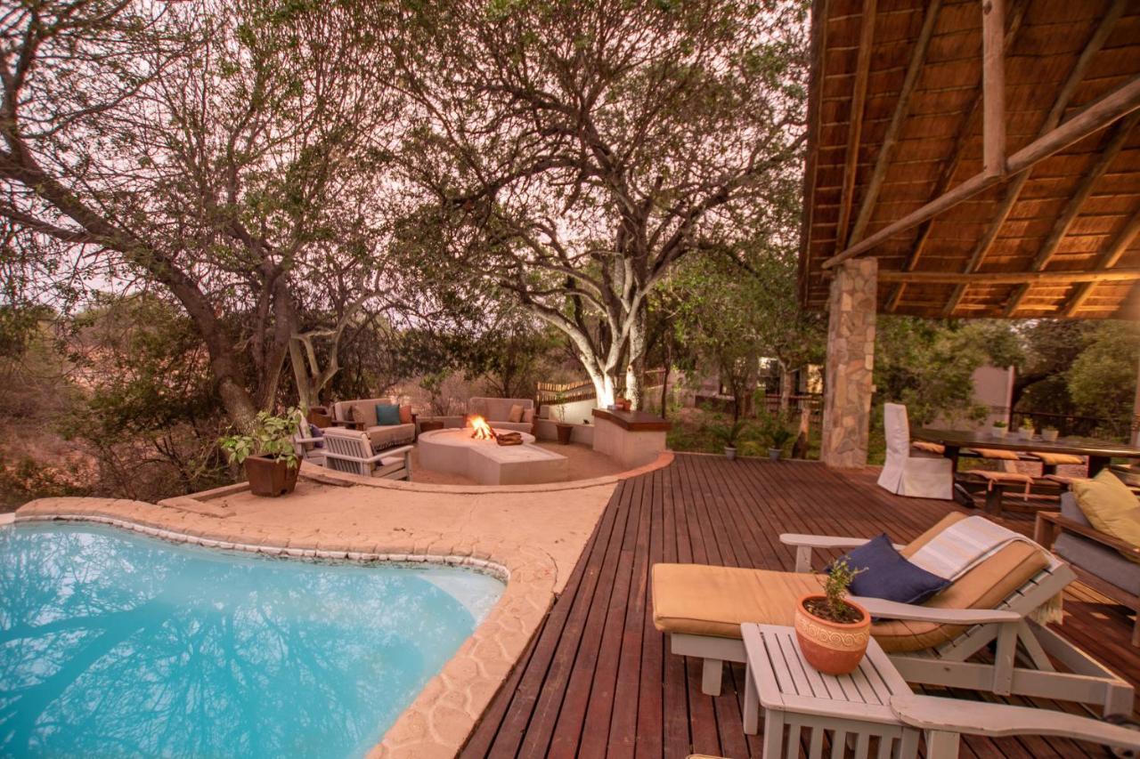 Leopard'S Lair Bush Lodge Hoedspruit Exterior foto